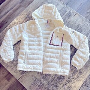 Moncler Mens Lihou Giubbotto Short Down Puffer Coat